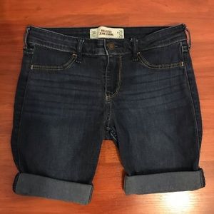 Hollister Jean Stretch Shorts Size 3R/26